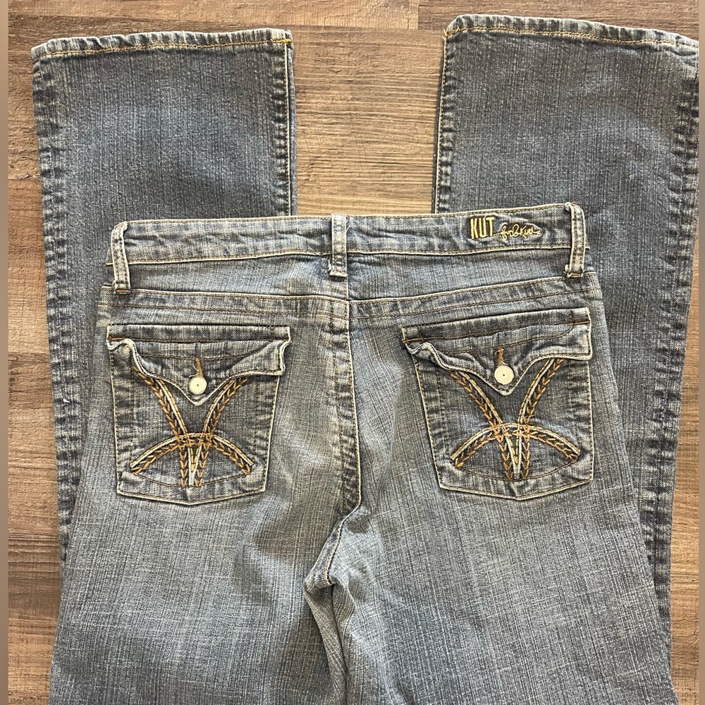 KUT From the Cloth Bootcut Jeans (356)